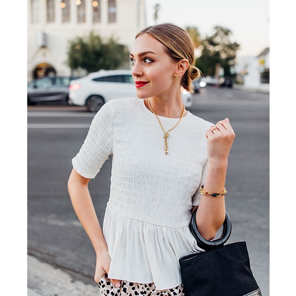 Ann Taylor Smocked Peplum Top - M - Picture 4 of 6